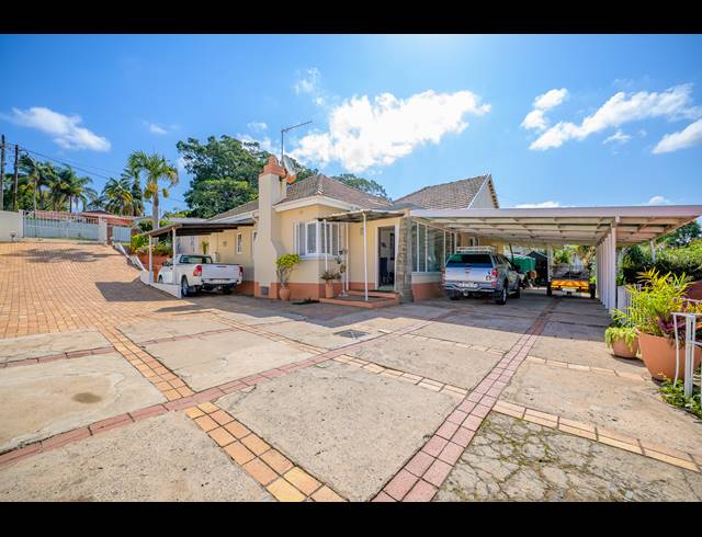 8 BEDROOM HOUSE FOR SALE IN ESCOMBE